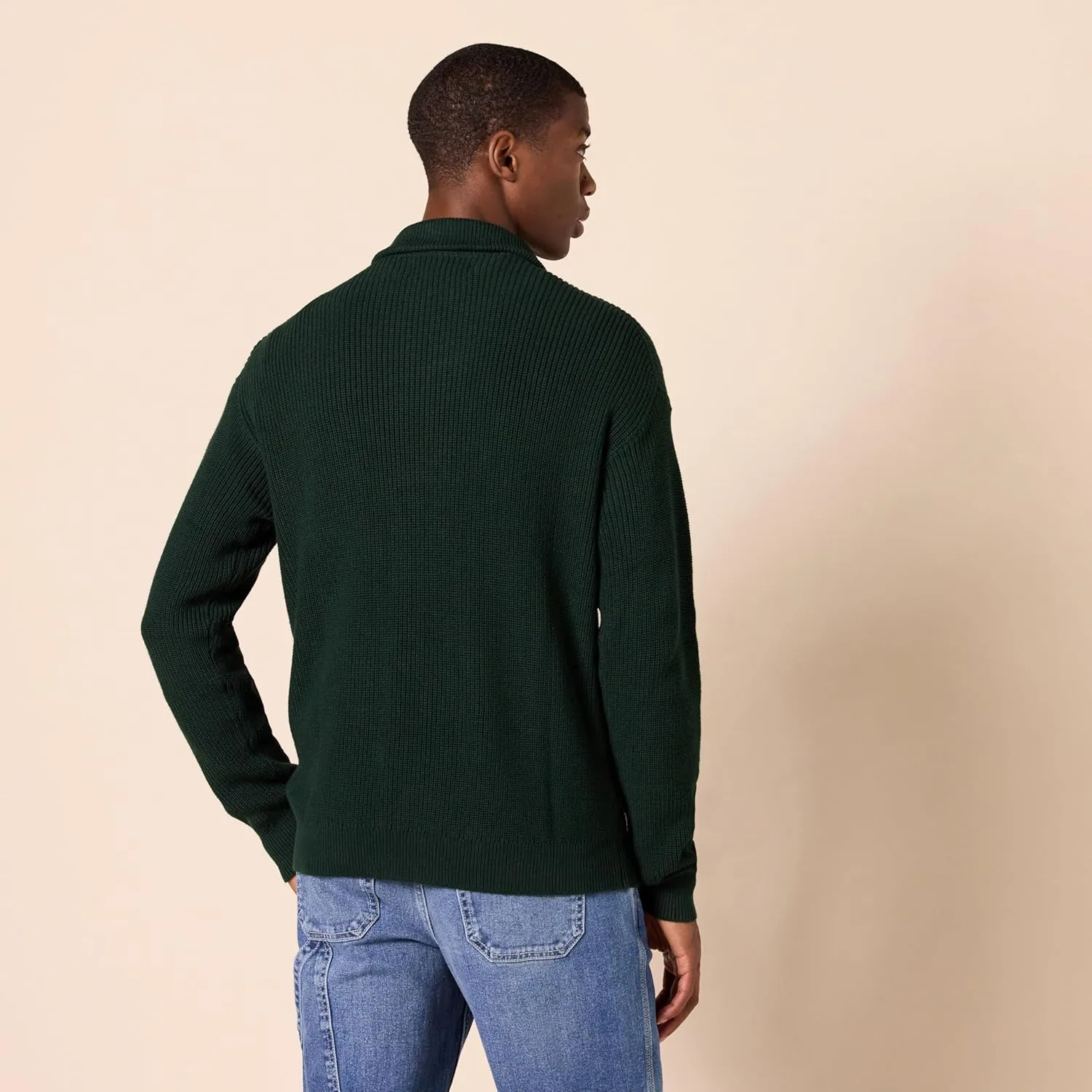 Amazon Essentials Men's Quarter-Zip Rib-Knit Relaxed-Fit Sweater