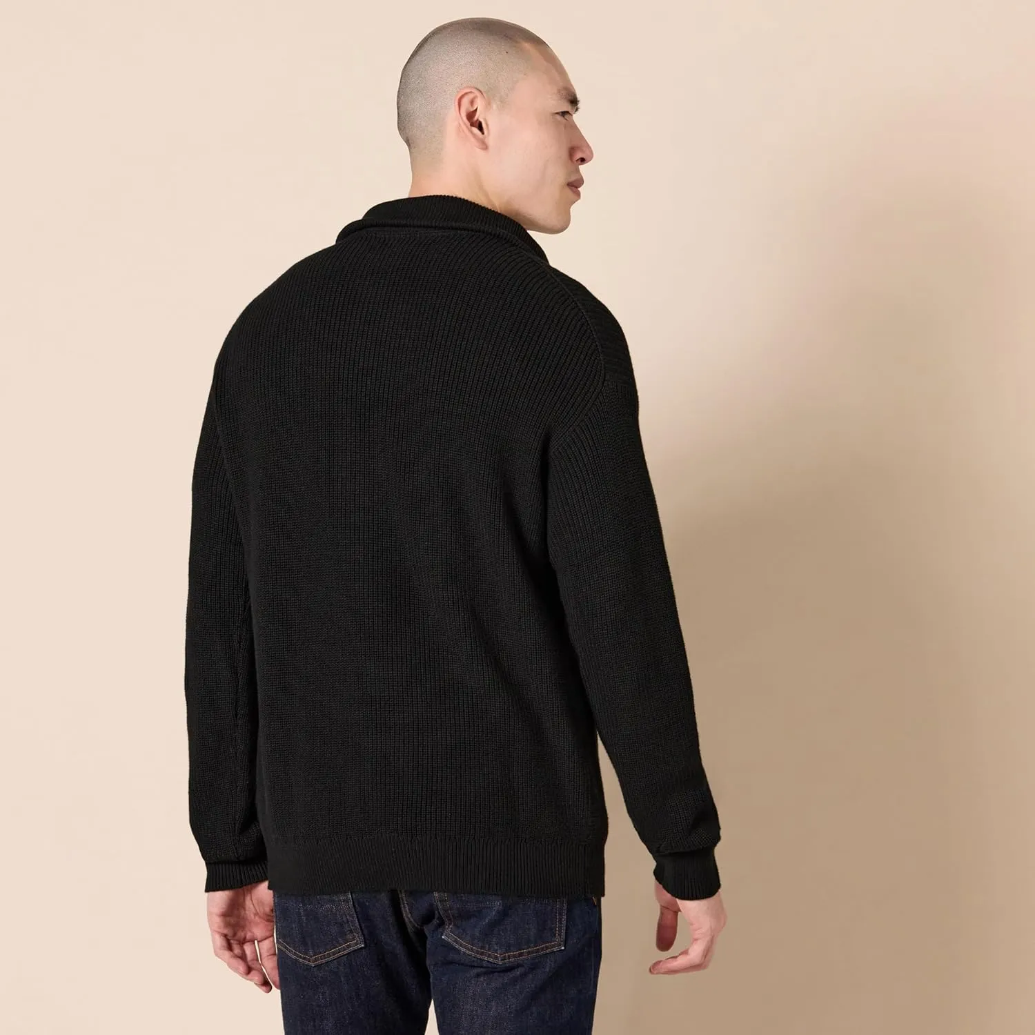 Amazon Essentials Men's Quarter-Zip Rib-Knit Relaxed-Fit Sweater
