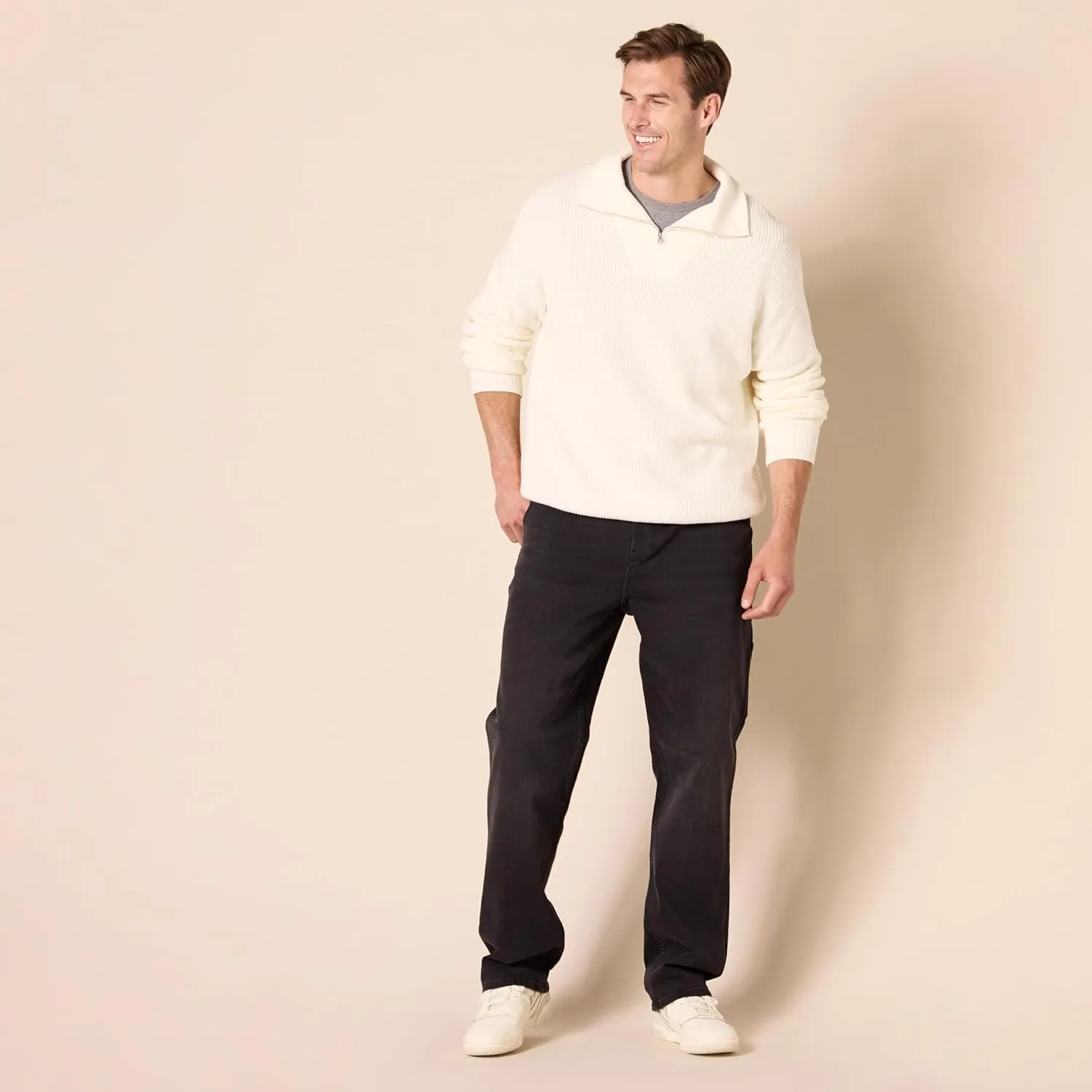 Amazon Essentials Men's Quarter-Zip Rib-Knit Relaxed-Fit Sweater
