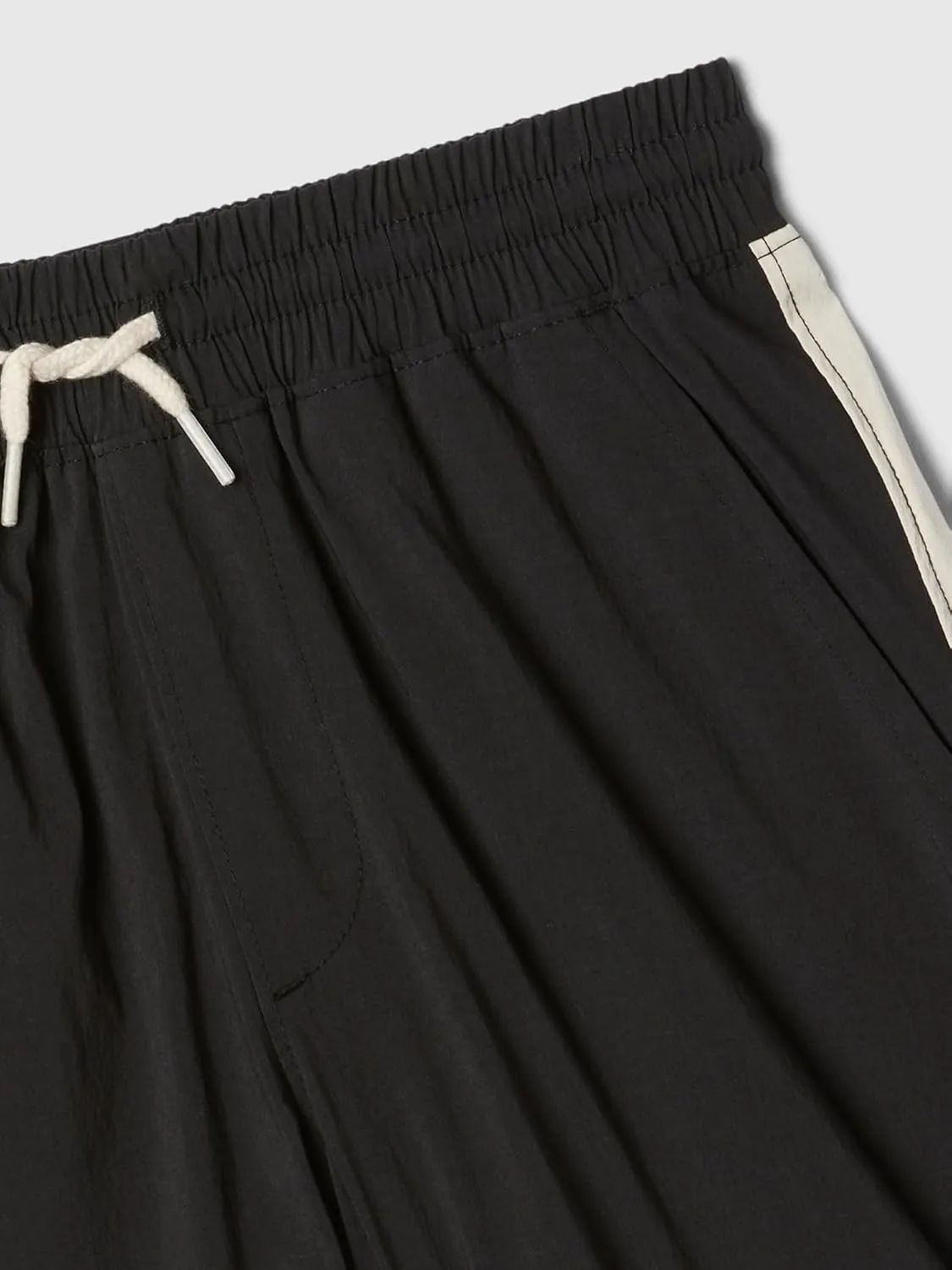 GAP Boys' Hybrid Colorblock Short