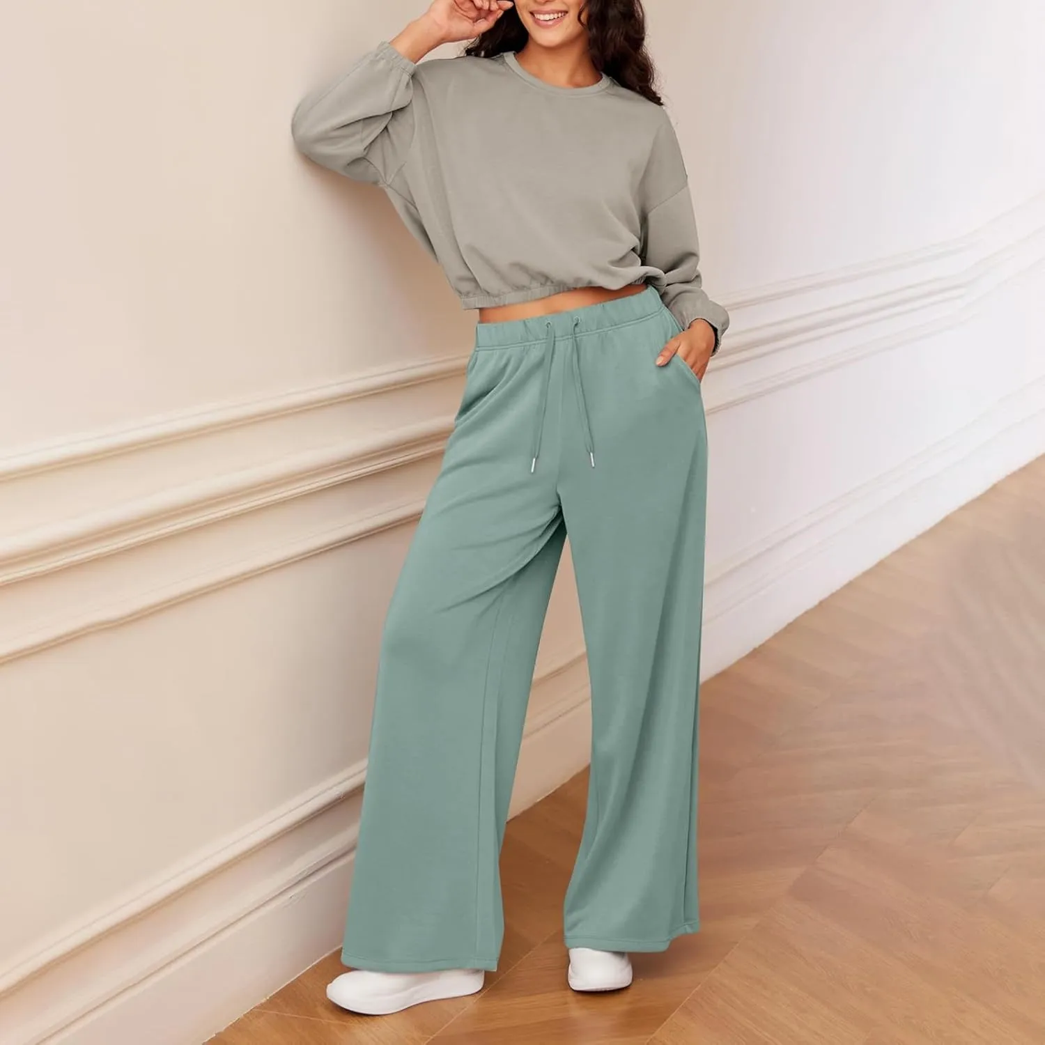 Wide Leg Sweatpants Women Baggy Joggers High Waisted Sweat Pants Lounge Straight Leg Pull on Jogger Pants with Pockets