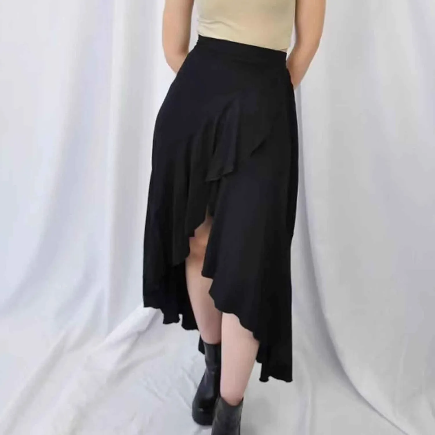 Women's Casual High Waisted Flowy Maxi Skirts Trendy Dressy High Slit Front Irregular Hem Pleated Long Skirts